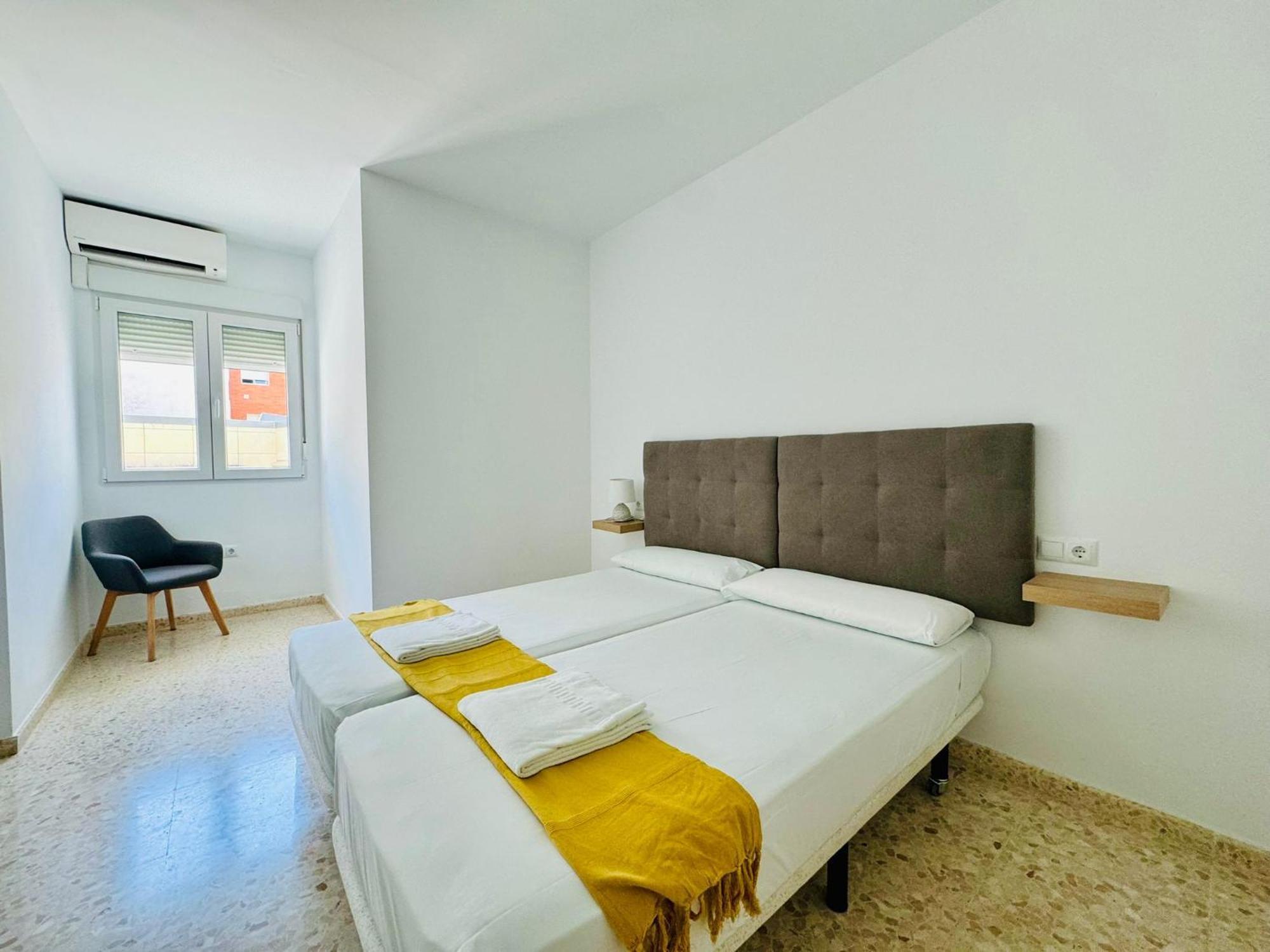 Apartamentos La Muralla Grupo Ac Gestion Кадис Экстерьер фото